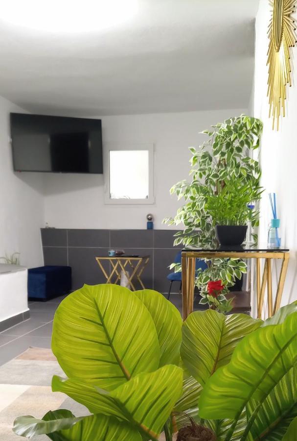 Casa Incrivel Refugio Lieva ,Piscina , Jacuzzi Exterior E Zona Kids Apartment Нелас Екстериор снимка